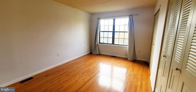 95 O'NEILL CT., Lawrence, NJ 08648
