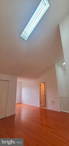 95 O'NEILL CT., Lawrence, NJ 08648