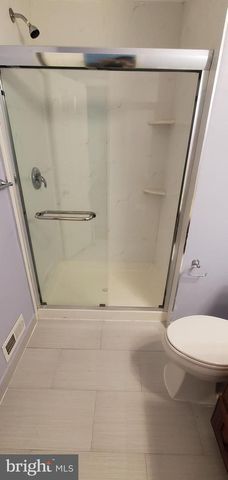 95 O'NEILL CT., Lawrence, NJ 08648