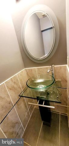 95 O'NEILL CT., Lawrence, NJ 08648