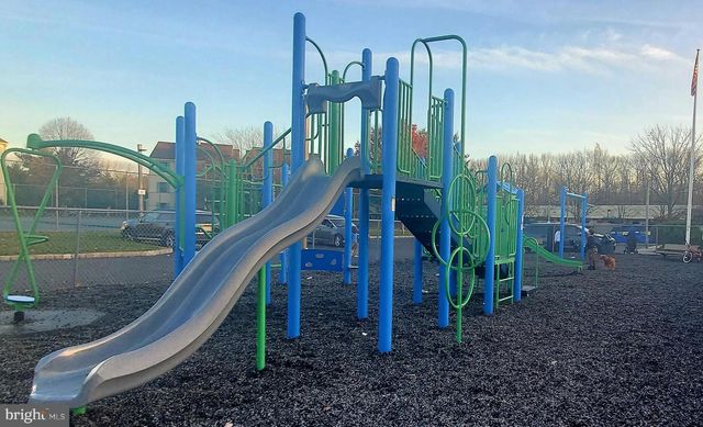 95 O'NEILL CT., Lawrence, NJ 08648