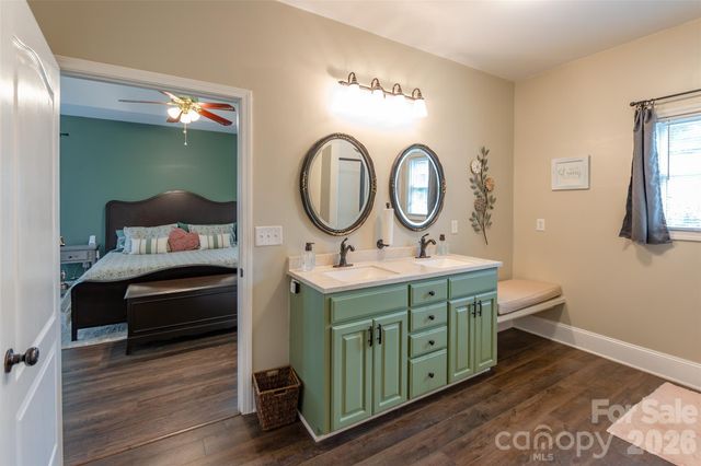 278 Chelveston Drive, Rock Hill, SC 29732