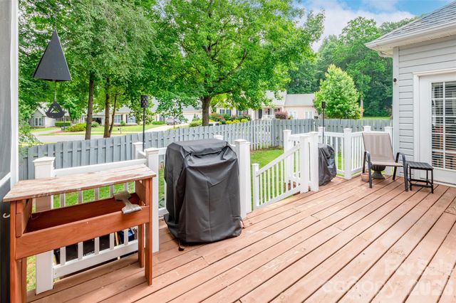 278 Chelveston Drive, Rock Hill, SC 29732