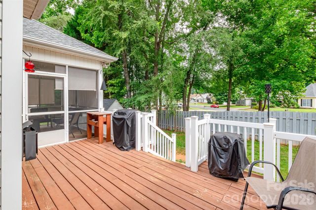 278 Chelveston Drive, Rock Hill, SC 29732