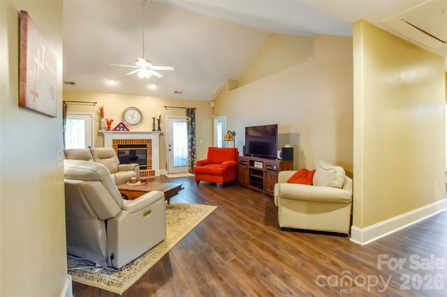 278 Chelveston Drive, Rock Hill, SC 29732