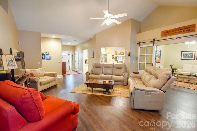 278 Chelveston Drive, Rock Hill, SC 29732