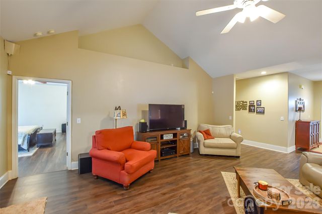 278 Chelveston Drive, Rock Hill, SC 29732