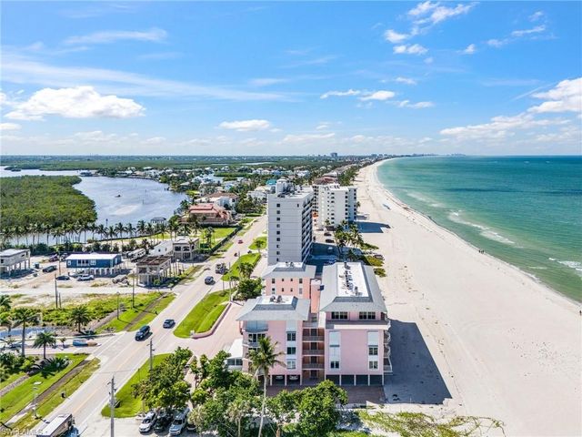 26236 Hickory BLVD # 7, Bonita Springs, FL 34134