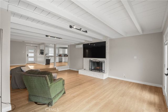 100 W Bort Street, Long Beach, CA 90805
