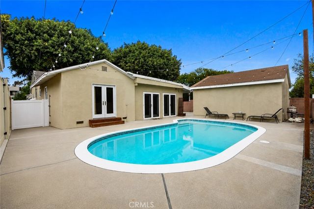 100 W Bort Street, Long Beach, CA 90805