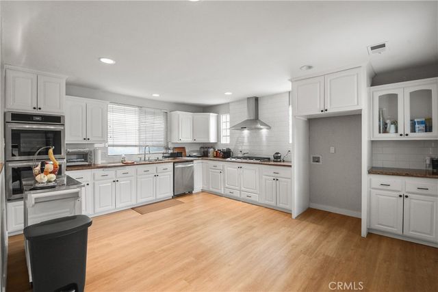 100 W Bort Street, Long Beach, CA 90805