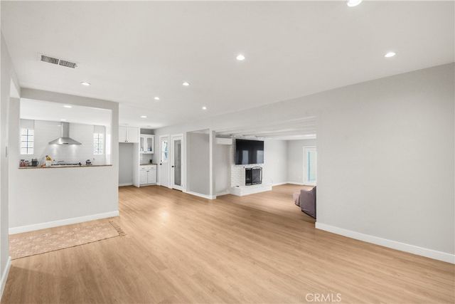 100 W Bort Street, Long Beach, CA 90805