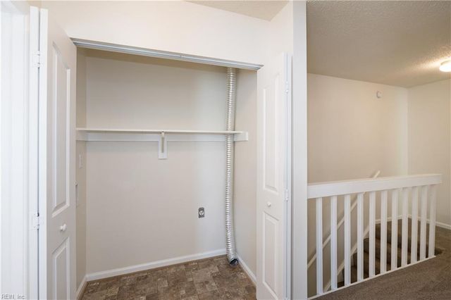 524 Furman Court CT, Virginia Beach, VA 23462