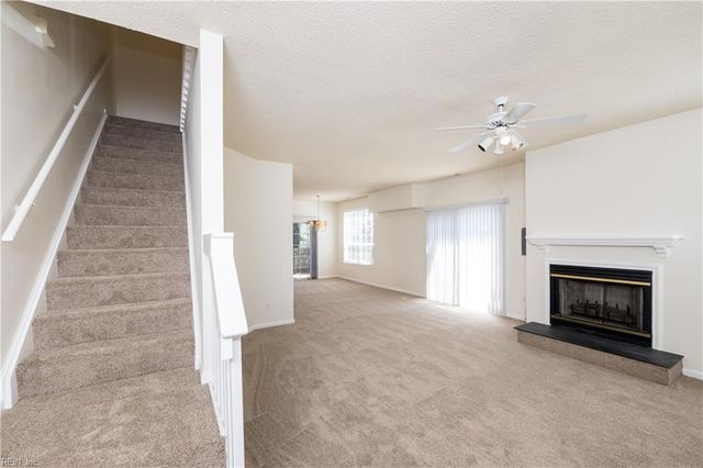 524 Furman Court CT, Virginia Beach, VA 23462