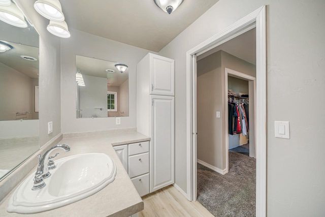 714 GIESE STREET, Hortonville, WI 54944