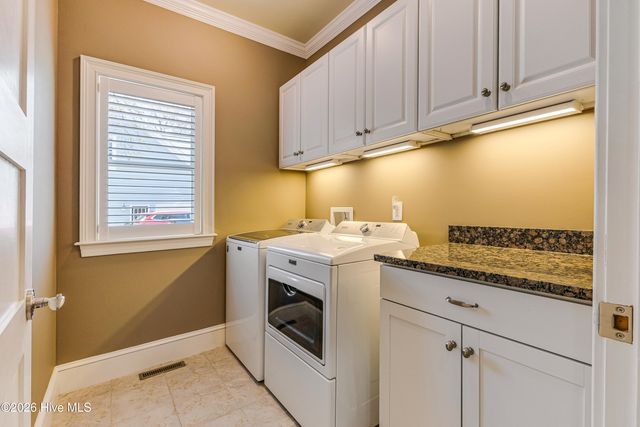 6131 River Sound Circle, Southport, NC 28461