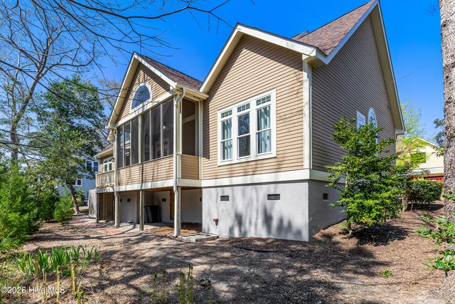 6131 River Sound Circle, Southport, NC 28461