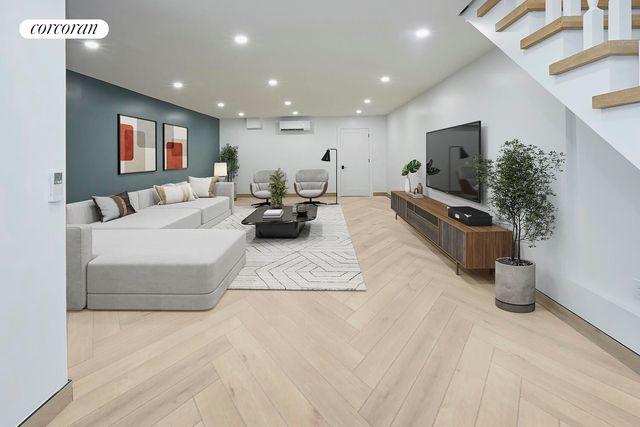 1002 STERLING Place, New York City, NY 11213