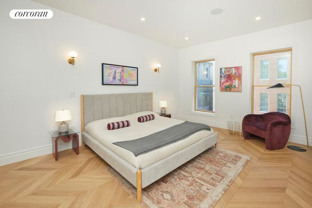 1002 STERLING Place, New York City, NY 11213