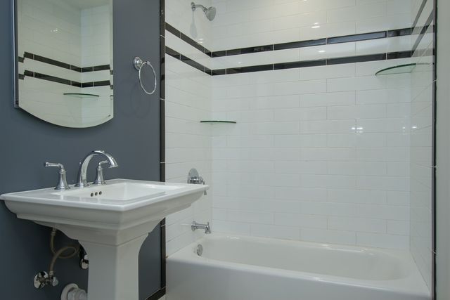 643 HINMAN Avenue 3S, Evanston, IL 60202