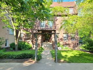 643 HINMAN Avenue 3S, Evanston, IL 60202