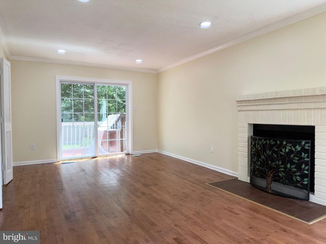 1 HARDY CT, Baltimore, MD 21204