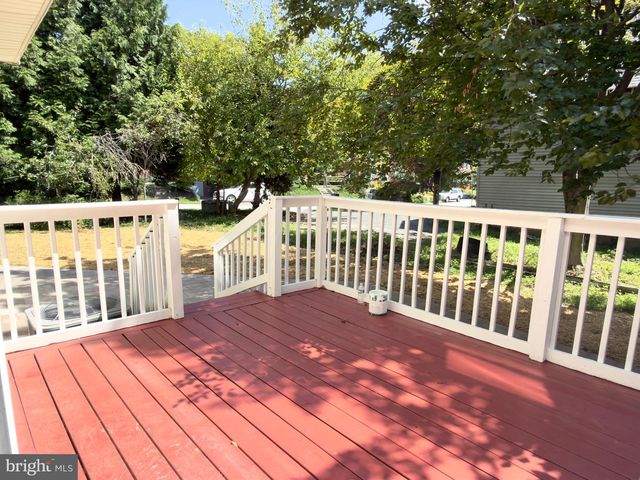 1 HARDY CT, Baltimore, MD 21204
