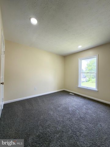 1 HARDY CT, Baltimore, MD 21204