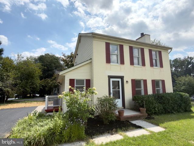 1 HARDY CT, Baltimore, MD 21204