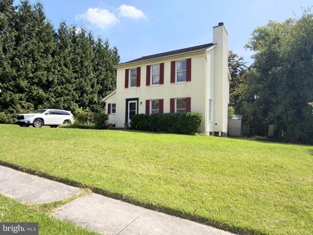 1 HARDY CT, Baltimore, MD 21204