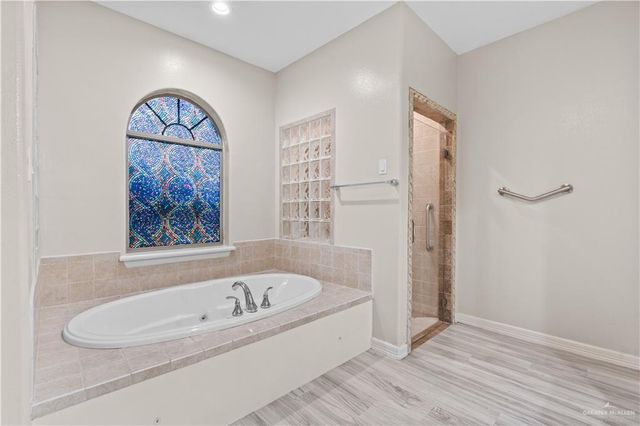 3514 Los Lagos Drive, Edinburg, TX 78542