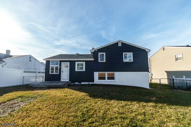 1433 Oriental Ave, Gloucester City, NJ 08030