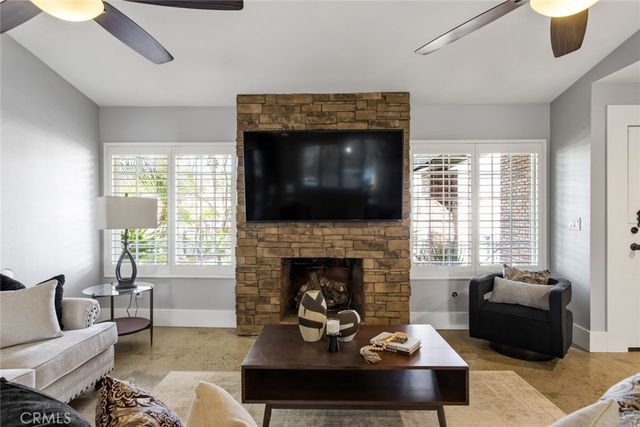 356 E Cumberland, Upland, CA 91786