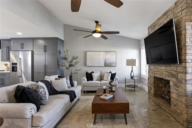 356 E Cumberland, Upland, CA 91786