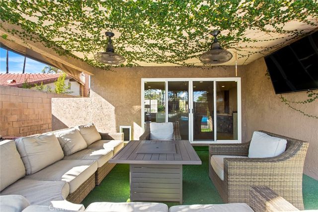 356 E Cumberland, Upland, CA 91786