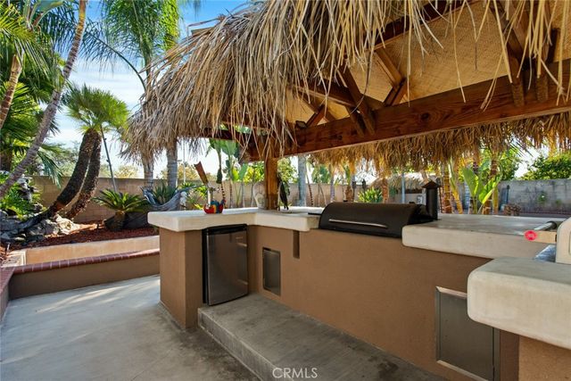 356 E Cumberland, Upland, CA 91786