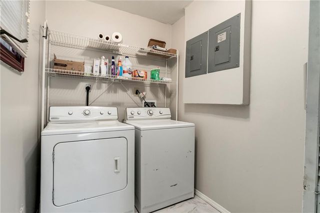 405 E 267th Street, Cleveland, MO 64734