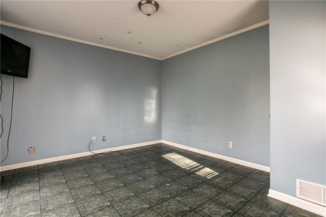 405 E 267th Street, Cleveland, MO 64734