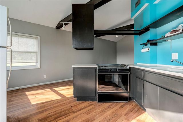 405 E 267th Street, Cleveland, MO 64734