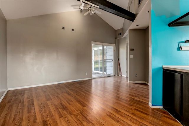 405 E 267th Street, Cleveland, MO 64734