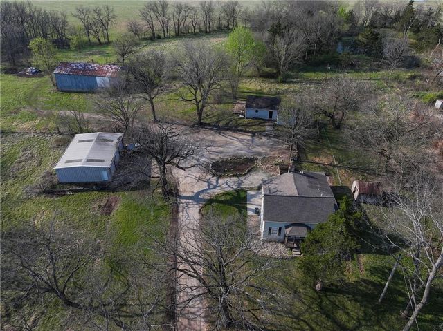 405 E 267th Street, Cleveland, MO 64734