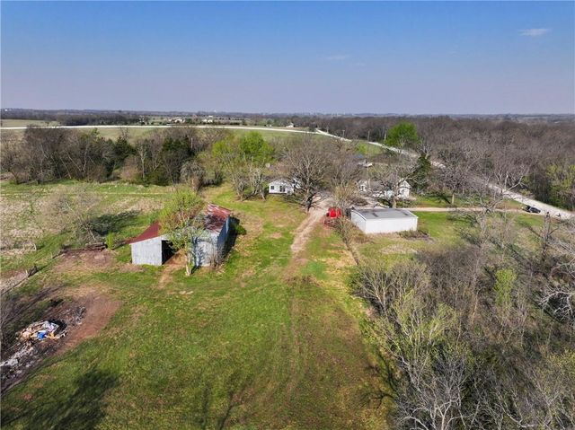 405 E 267th Street, Cleveland, MO 64734