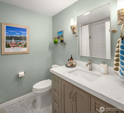 14616 216th Avenue NE, Woodinville, WA 98077