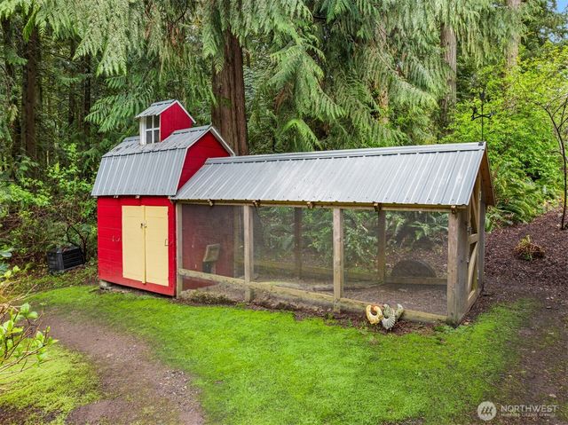 14616 216th Avenue NE, Woodinville, WA 98077