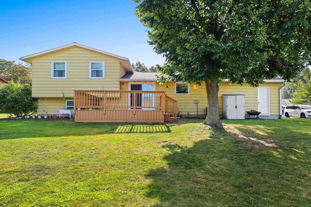 2016 BALTIC TERRACE, Green Bay, WI 54311