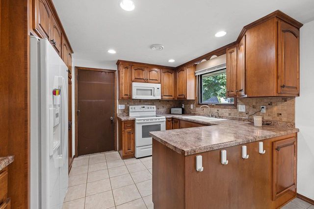 2016 BALTIC TERRACE, Green Bay, WI 54311
