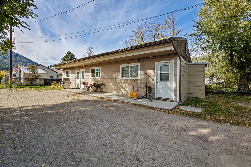 205 1/2 Anaconda Street, Milltown, MT 59851 photo 2