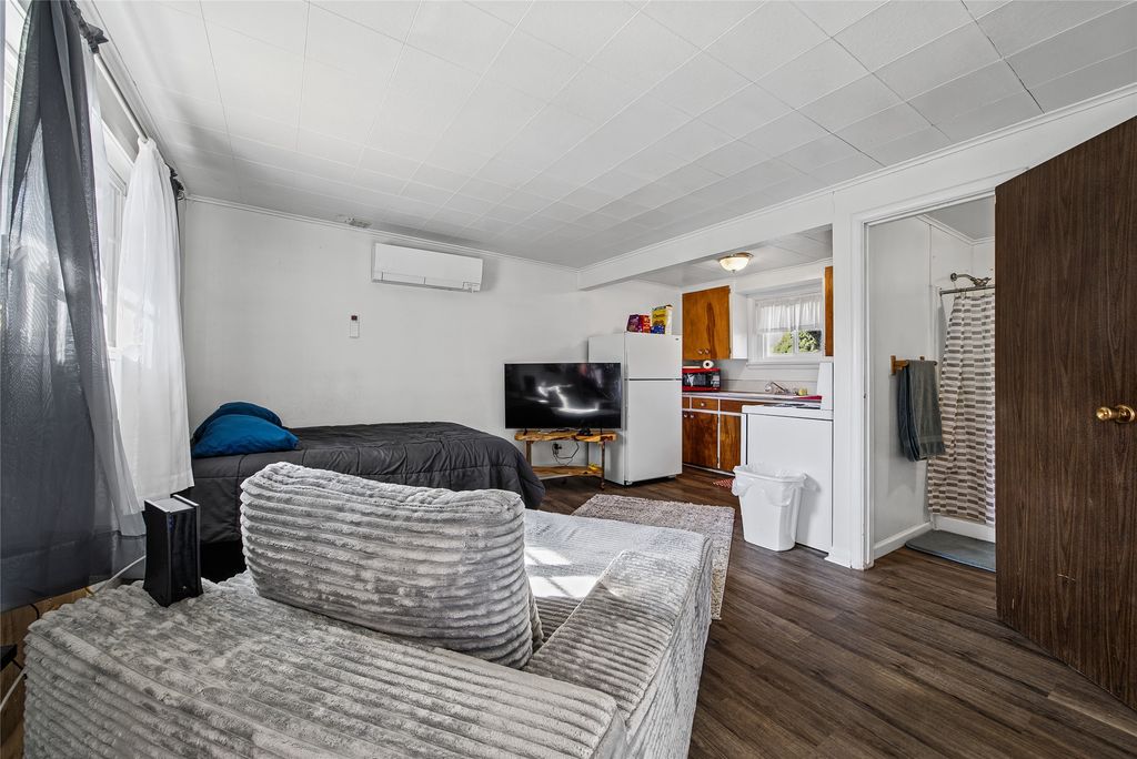 205 1/2 Anaconda Street, Milltown, MT 59851 photo 3