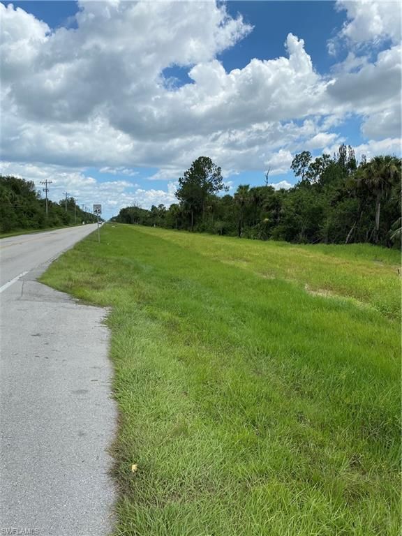 7235 Everglades BLVD N, NAPLES, FL 34120 — photo 2