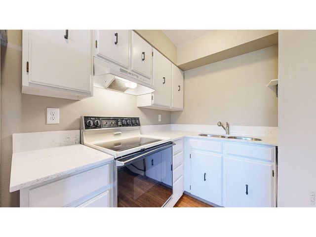 1705 Heatheridge Rd G-301, Fort Collins, CO 80526